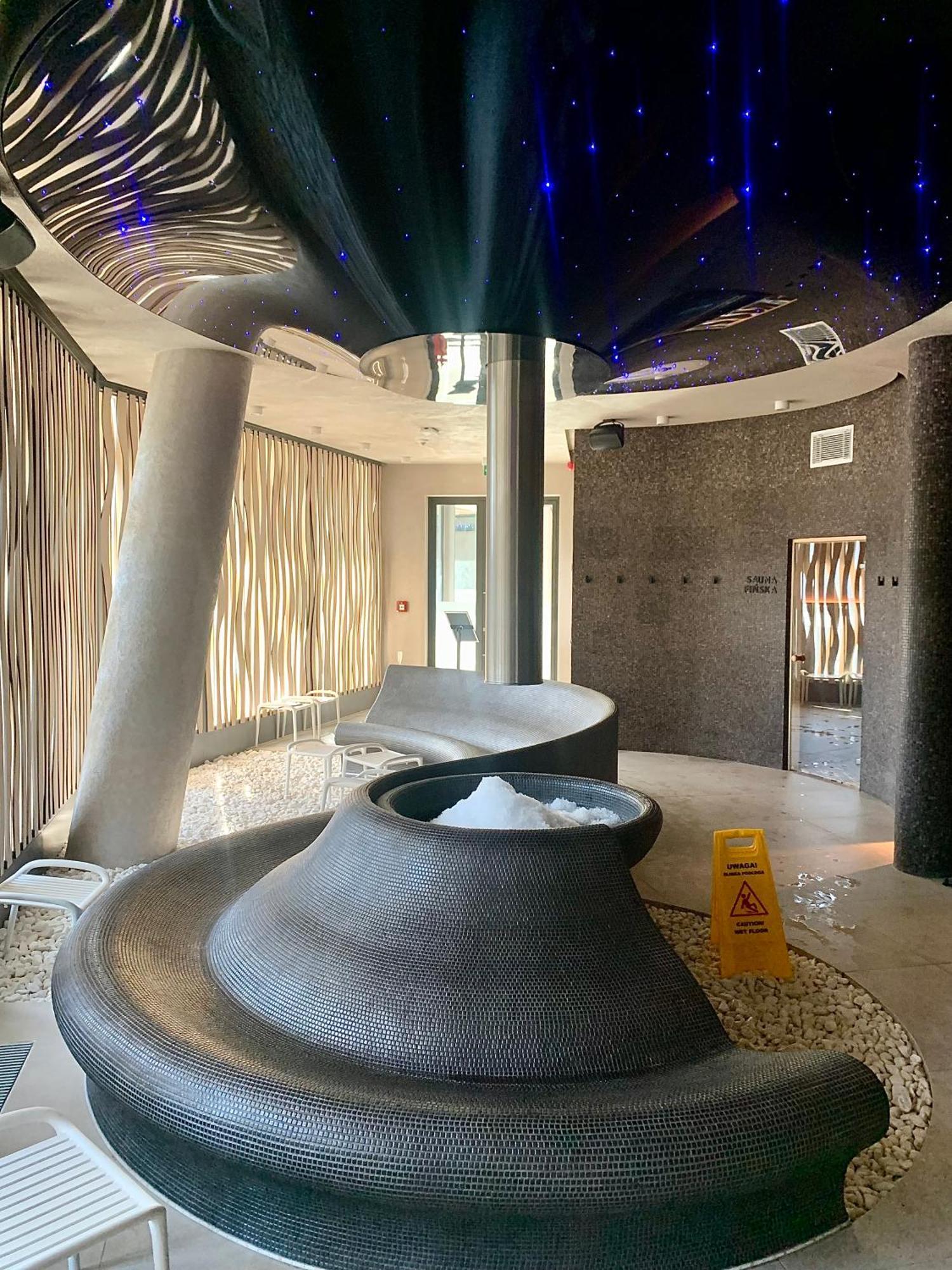 미엥지즈드로예 Blue Reef 6Th Floor Sea View 아파트 외부 사진